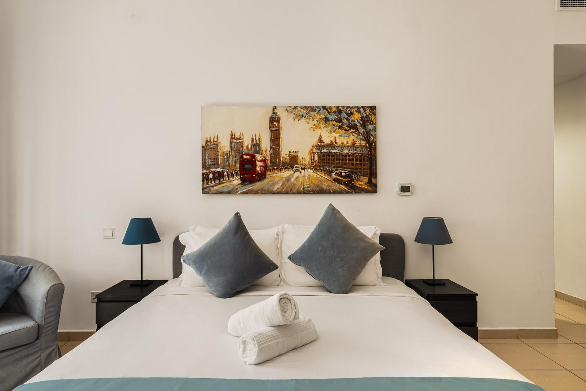 Beautiful 2Br & 4Br Apartments On Jbr Beach, Walking Distance To Bluewaters Island - By Sunkissed Holiday Homes Dubaj Kültér fotó