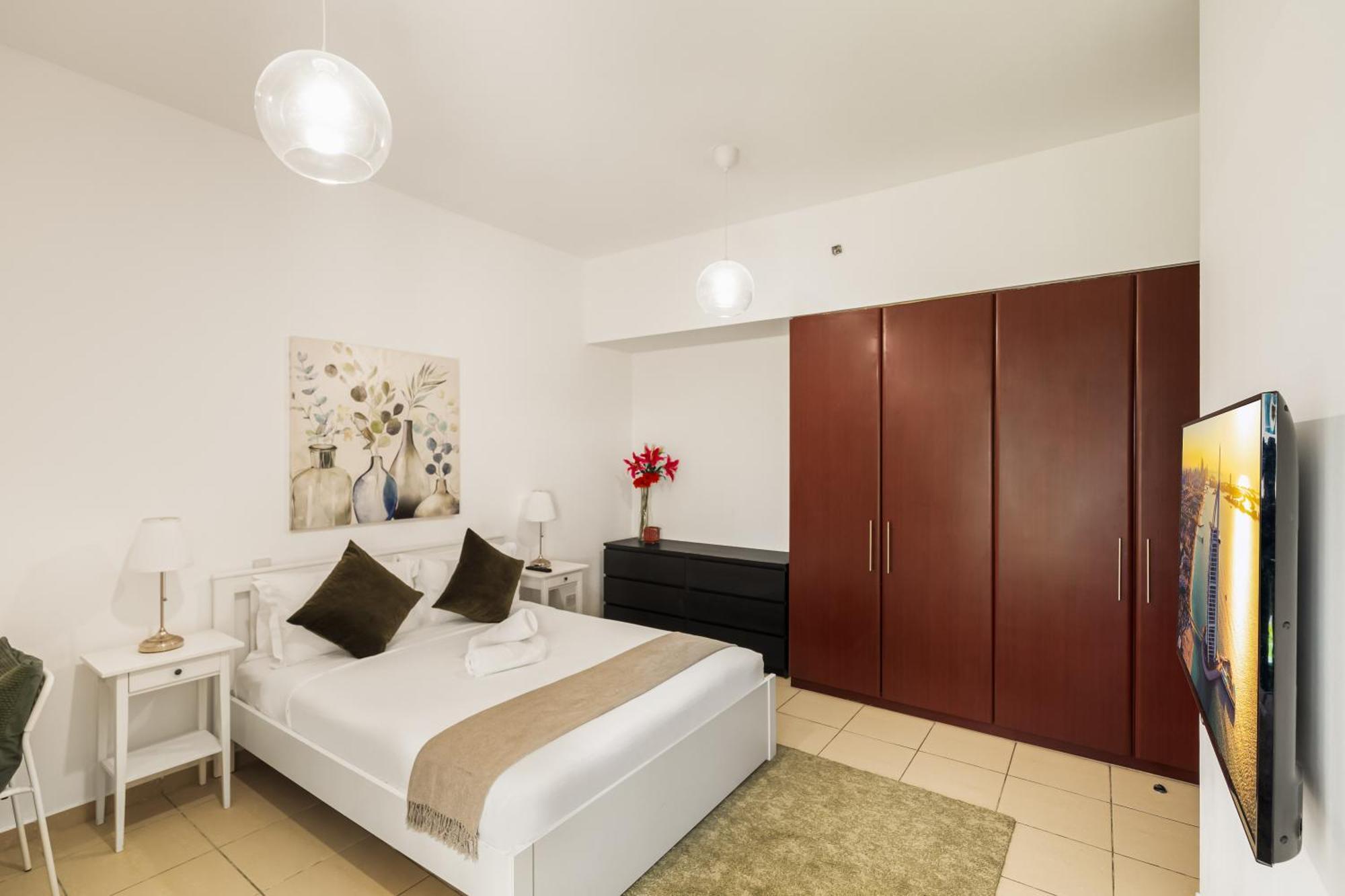 Beautiful 2Br & 4Br Apartments On Jbr Beach, Walking Distance To Bluewaters Island - By Sunkissed Holiday Homes Dubaj Kültér fotó