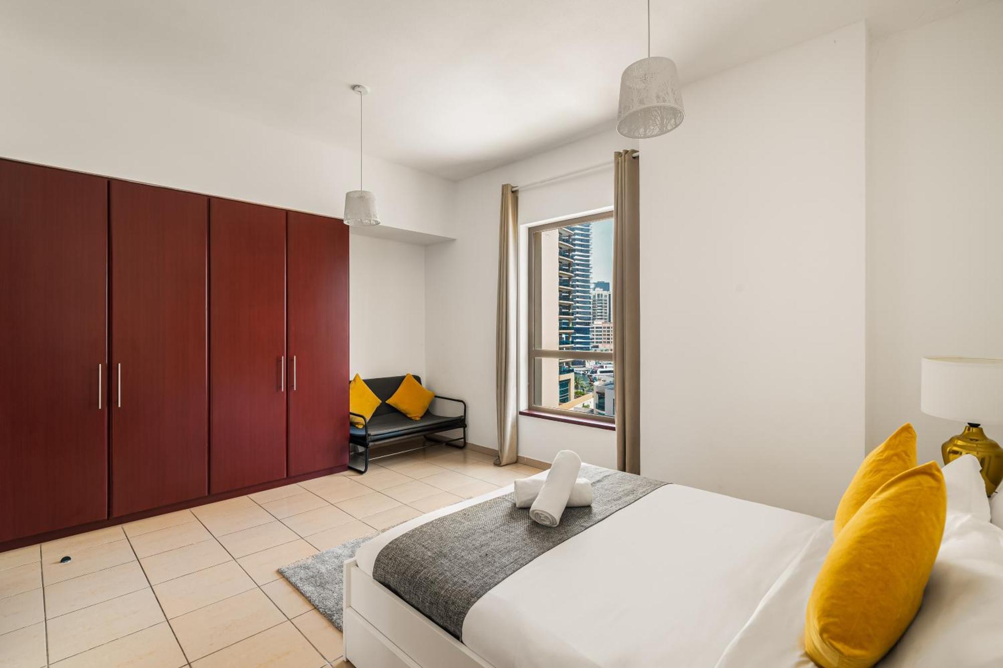 Beautiful 2Br & 4Br Apartments On Jbr Beach, Walking Distance To Bluewaters Island - By Sunkissed Holiday Homes Dubaj Kültér fotó