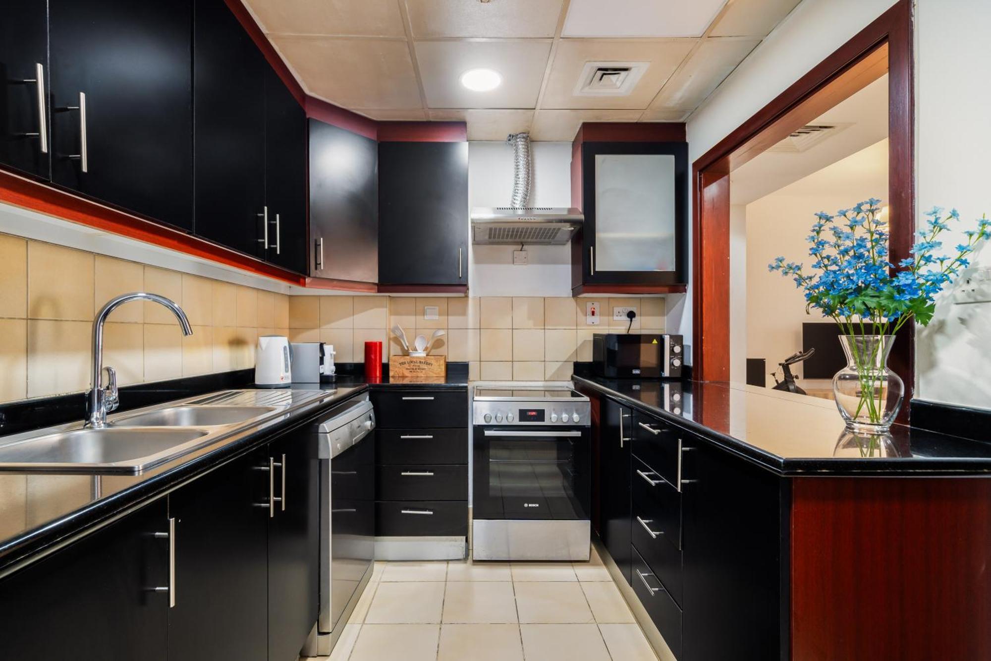 Beautiful 2Br & 4Br Apartments On Jbr Beach, Walking Distance To Bluewaters Island - By Sunkissed Holiday Homes Dubaj Kültér fotó
